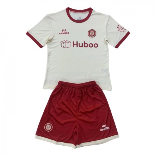 Conjunto Bristol City Equipamento Alternativo 2024-25 - Criança Conjunto Bristol City Equipamento Alternativo 2024-25 - Criança